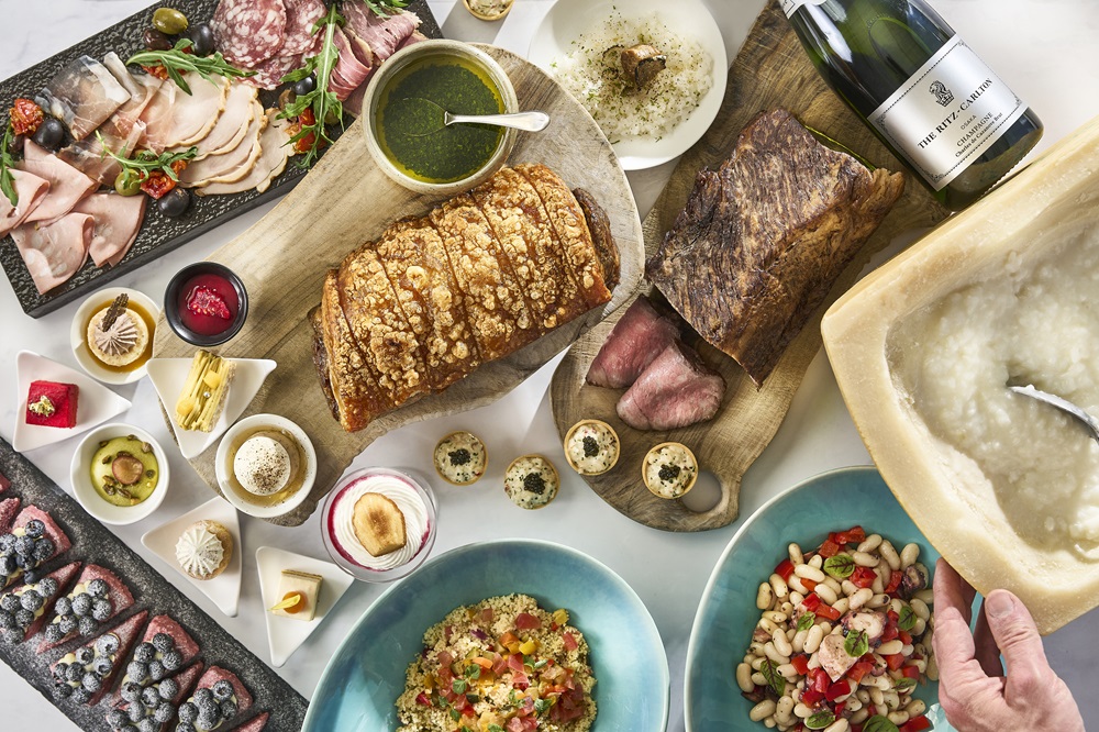 《Champagne Brunch》