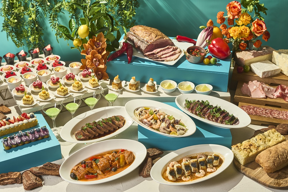 《Very Berry Buffet》