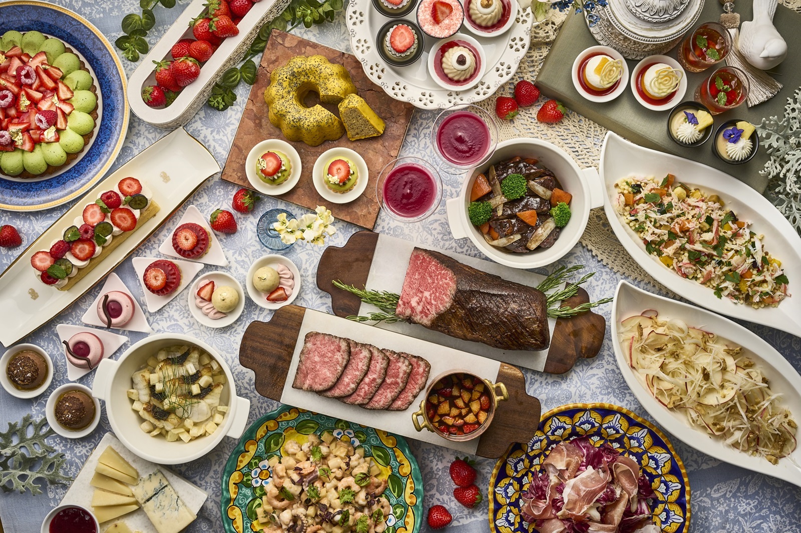 《Festive Brunch》